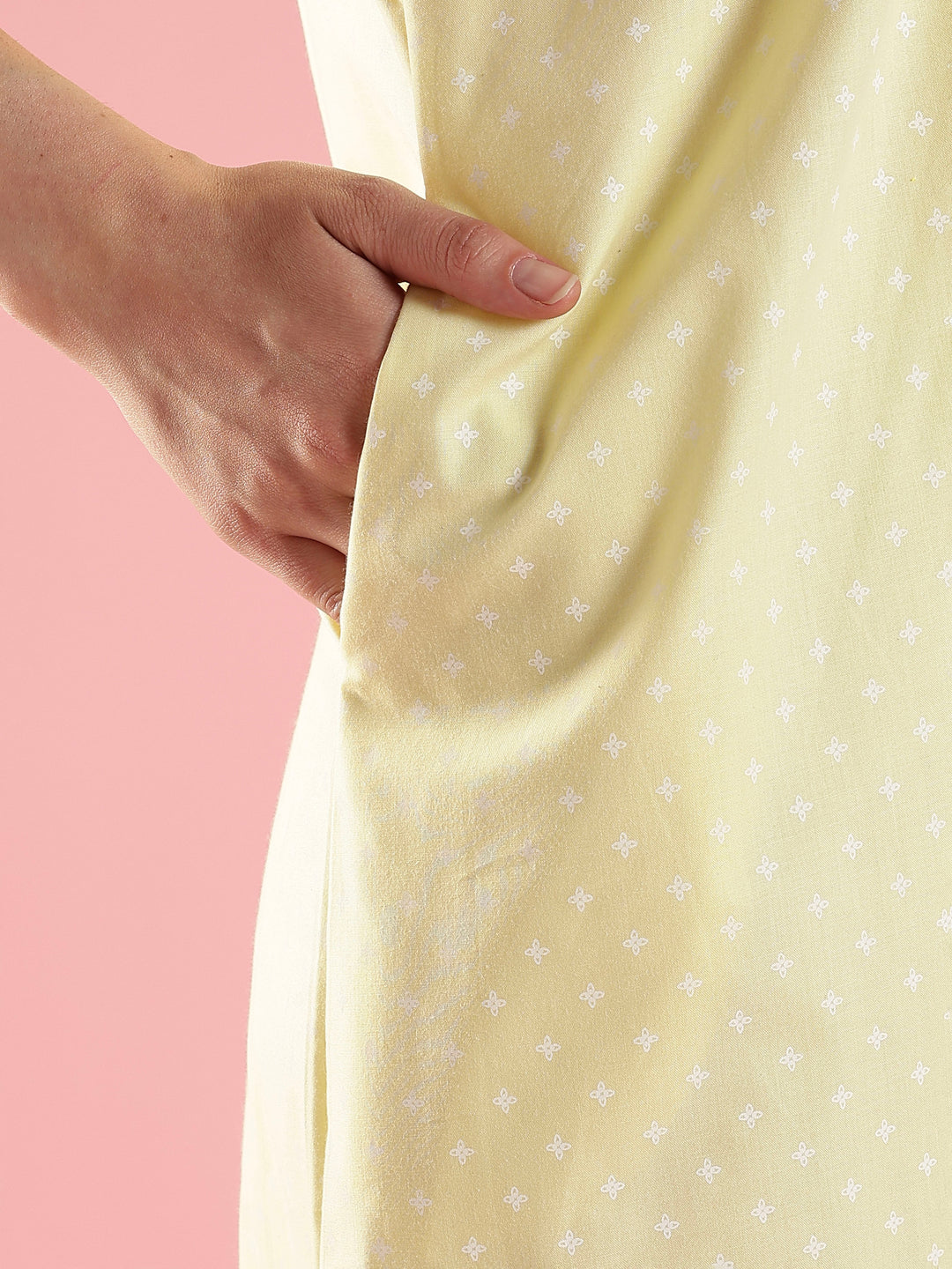 Lemon yellow soft cotton sleeveless sleepwear for women