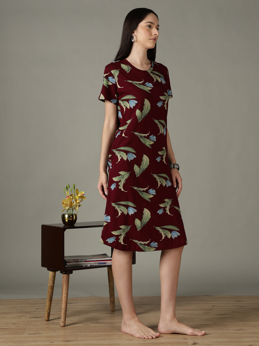 Plus size women’s short nighty in wine floral print with soft fabric